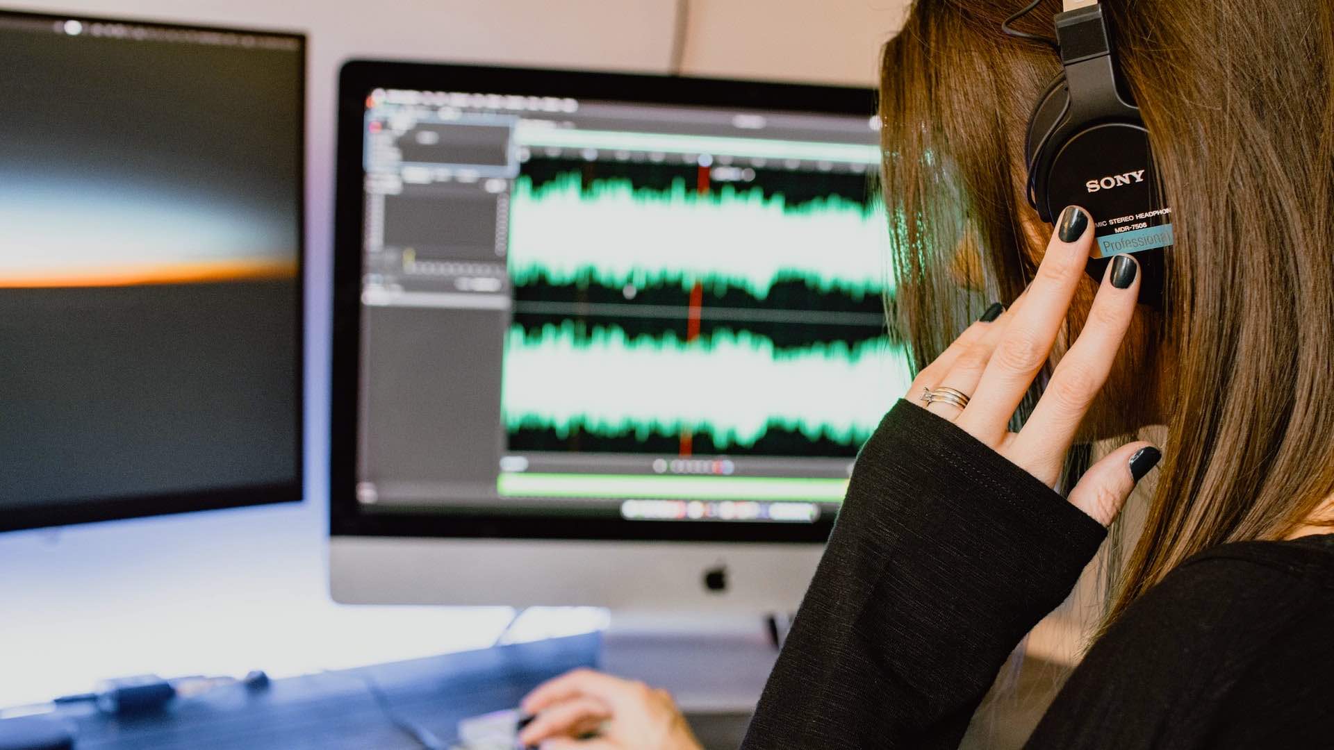 Kulak Cinlamasi Tinnitus Ve Korunma Yontemleri Ufuk Onen Ile Ses Kayit Ve Muzik Teknolojileri